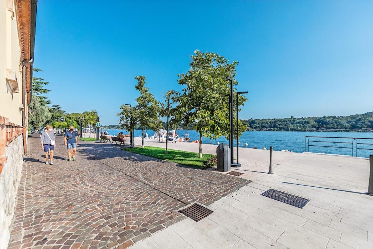 סאלו Il Lago Apartments By Wonderful Italy מראה חיצוני תמונה