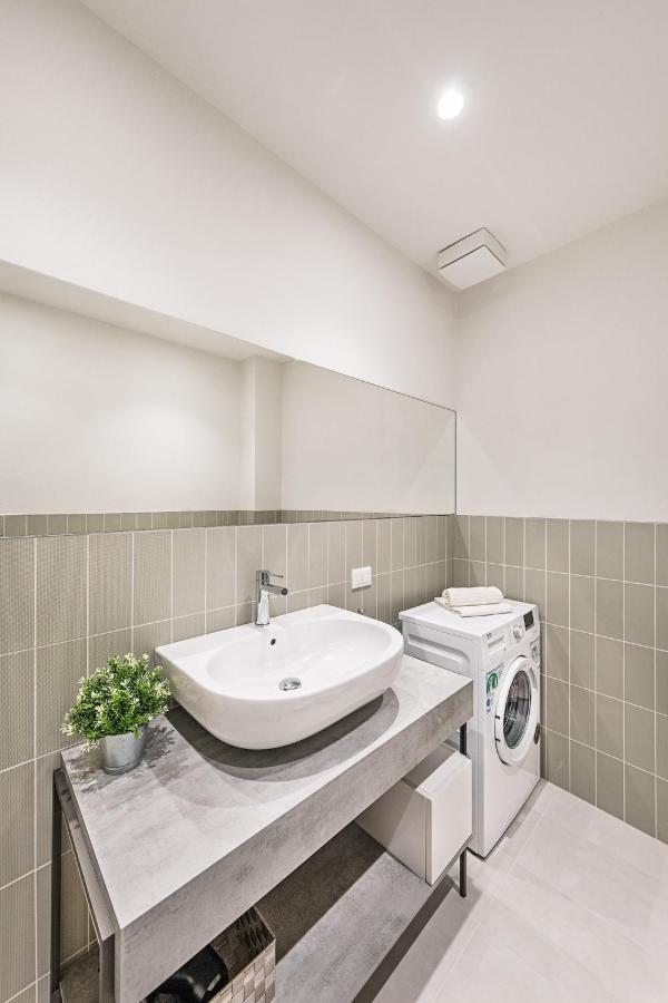 סאלו Il Lago Apartments By Wonderful Italy מראה חיצוני תמונה